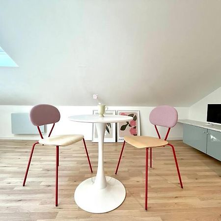 Studio Jade : Charmant Logement Place Clemenceau Lägenhet Pau Exteriör bild