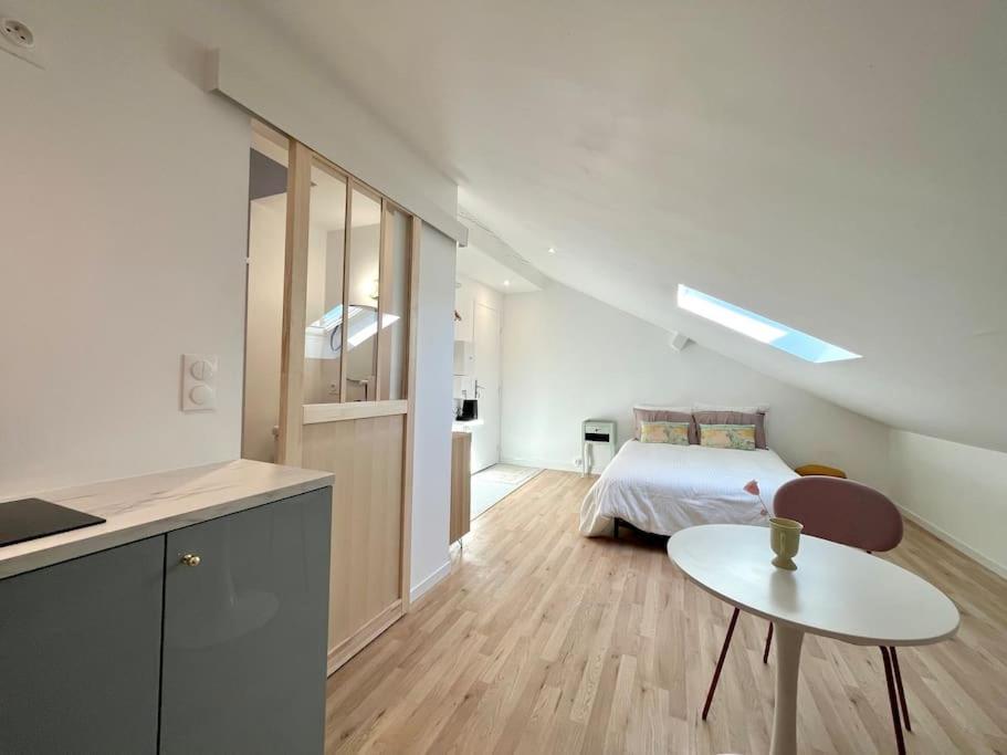 Studio Jade : Charmant Logement Place Clemenceau Lägenhet Pau Exteriör bild