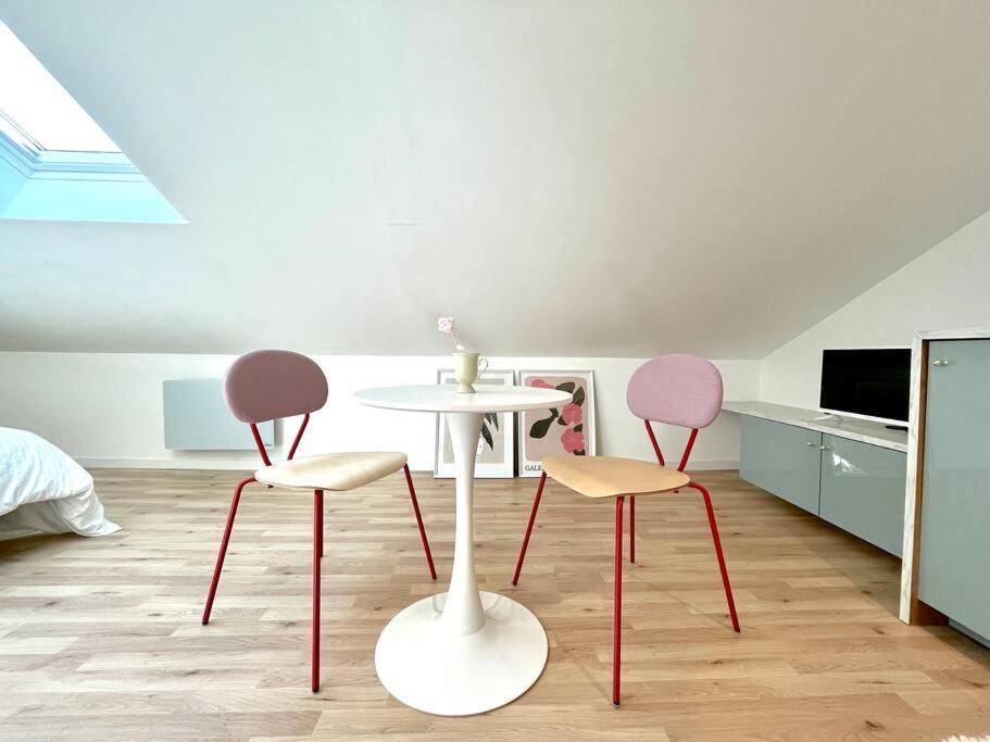 Studio Jade : Charmant Logement Place Clemenceau Lägenhet Pau Exteriör bild