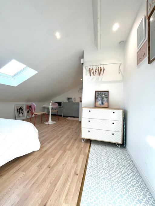 Studio Jade : Charmant Logement Place Clemenceau Lägenhet Pau Exteriör bild